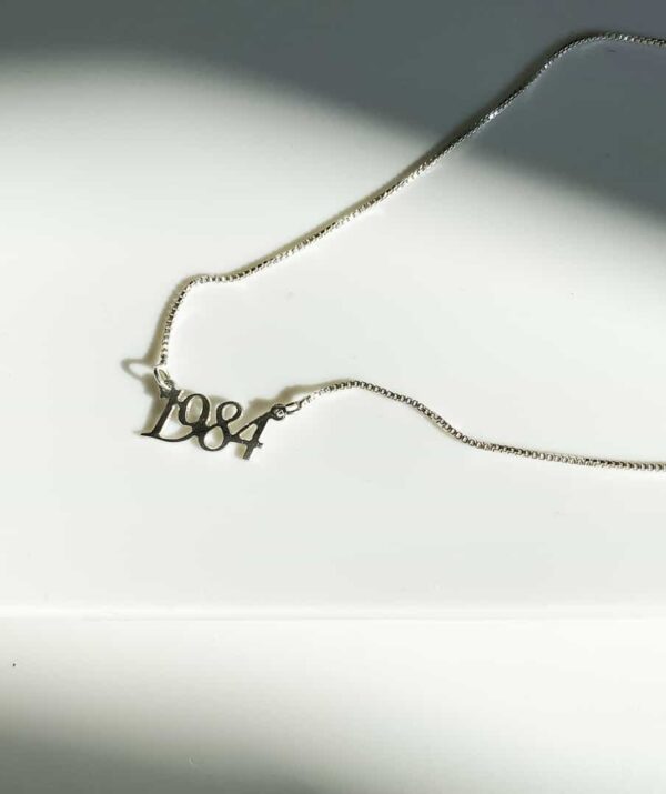 year necklace  / sterling silver