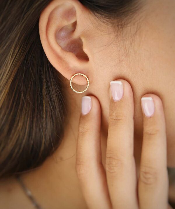 yami hoop earrings  / gold