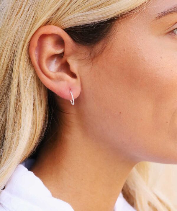 yami small earrings  / sterling silver