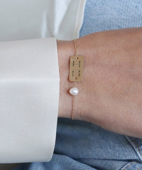 tag bracelet  / yellow gold plating on silver