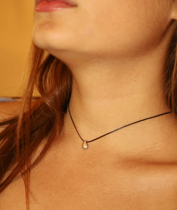 tears of happiness black necklace / sterling silver