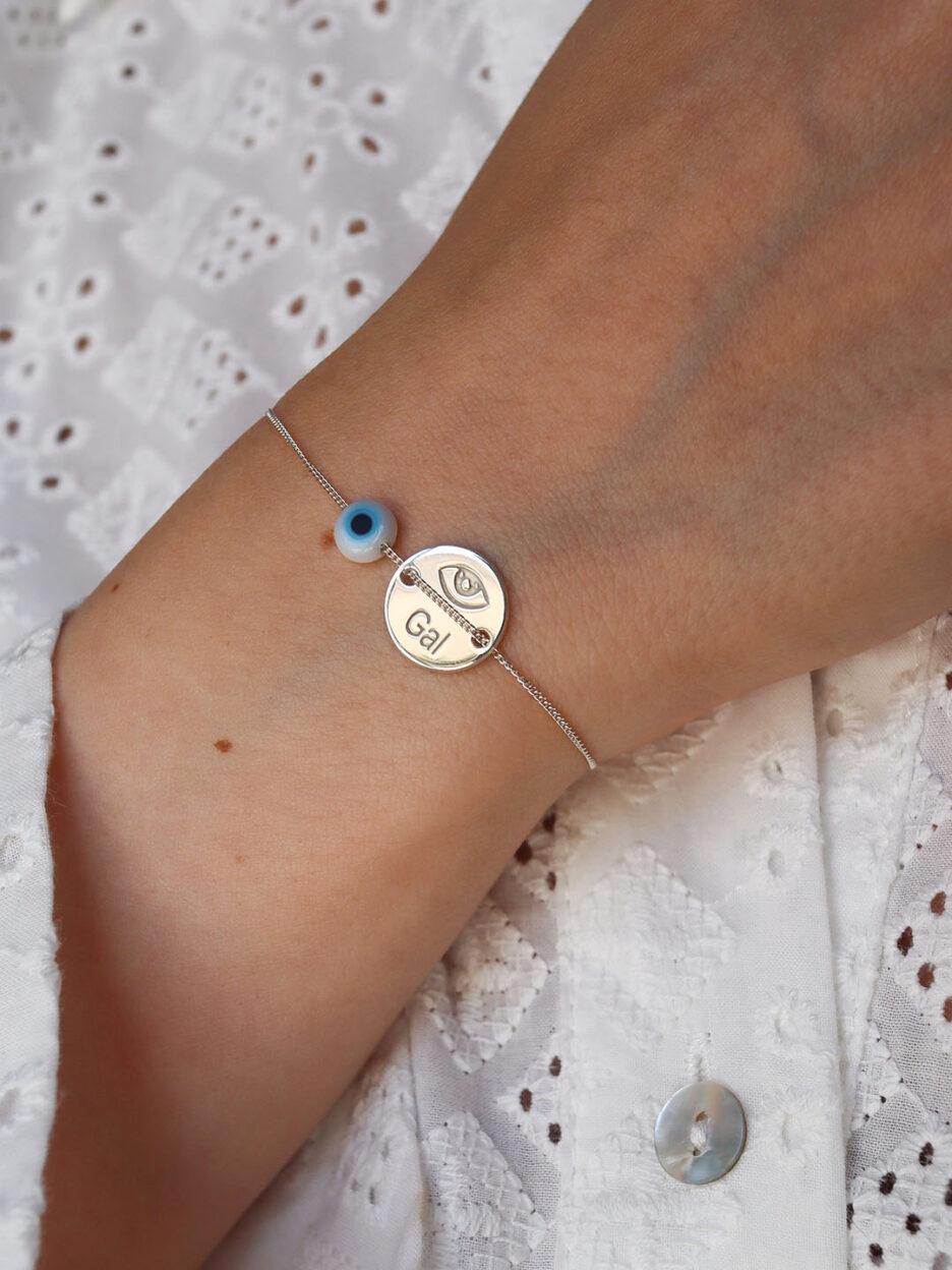 eye-love-button-bracelet-silver2.jpg