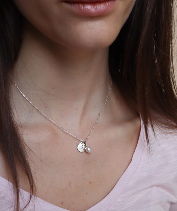 engraving shell and pearl necklace / sterling silver