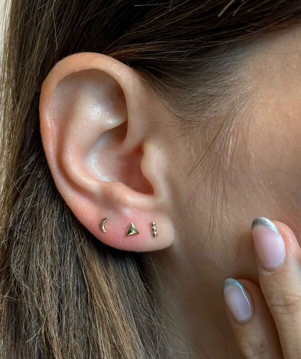 pyramid stud earrings  / 14K yellow gold